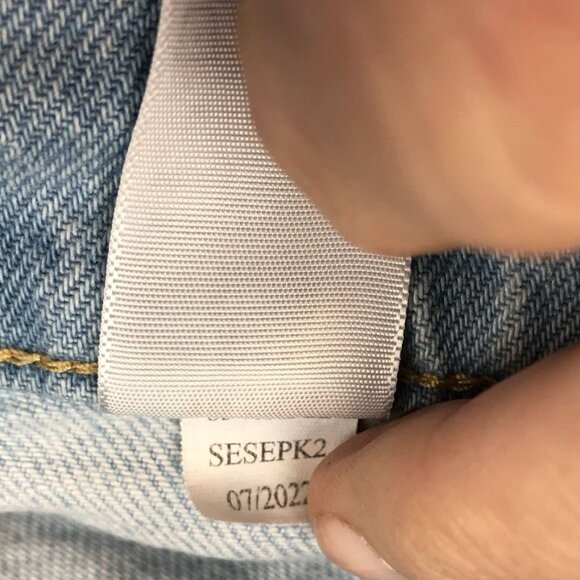 Aeropostale Womens Mom Jeans 16 Regular Blue Light Wash Denim Casual Stretch - Picture 11 of 14